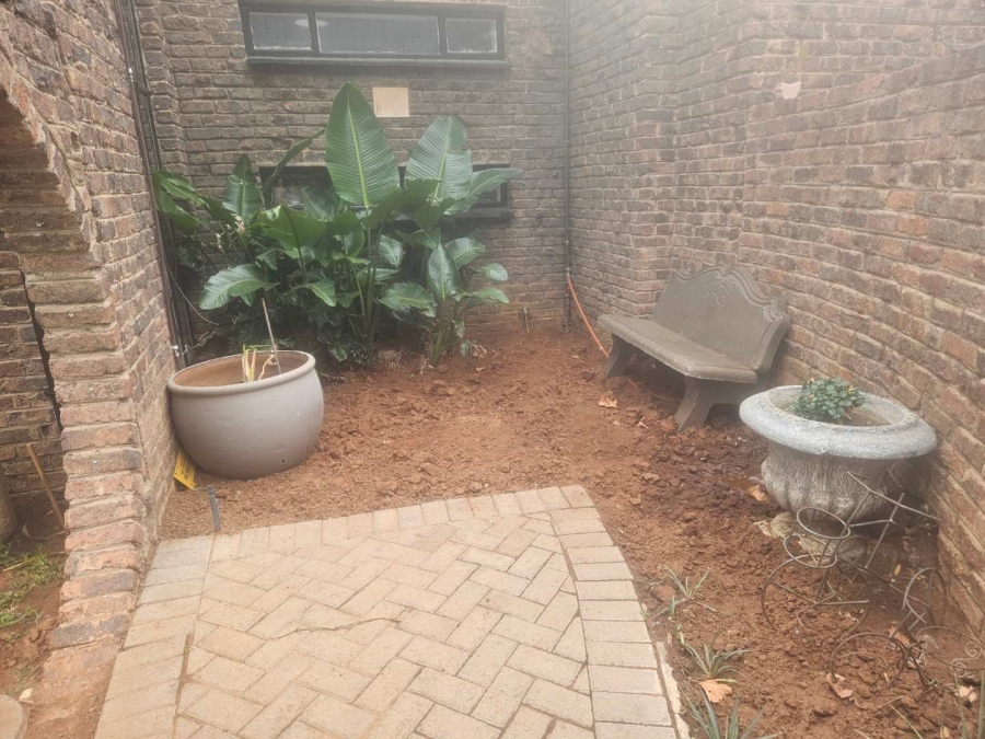 5 Bedroom Property for Sale in Royldene Northern Cape